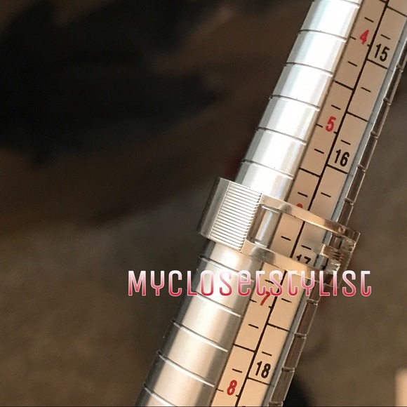 SOLD-Gucci Sterling Silver G Logo Ring 6.5 925RARE - Picture 5 of 6